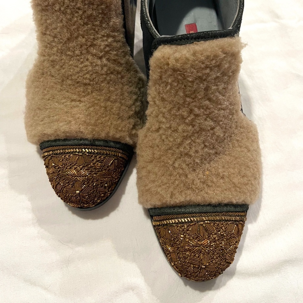 Meher Kakalia Booties NWOT Size 38